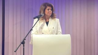 Йотова огласи много голям проблем за България!
