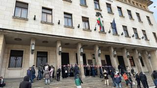 Горчива новина от БНБ за всички, които искат да взимат ипотечни кредити
