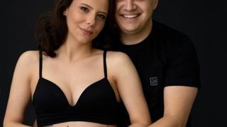 Бебе чакат в редиците на Борисов! Дядото е известен политически анализатор СНИМКИ