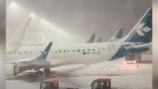 Краят на света дойде в Германия с обилен снеговалеж ВИДЕО 