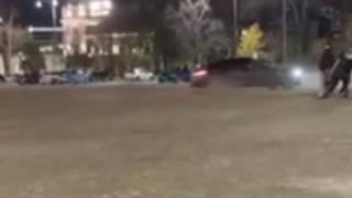  Шофьор се качи на спортен автомобил и направи немислимото в центъра на София ВИДЕО