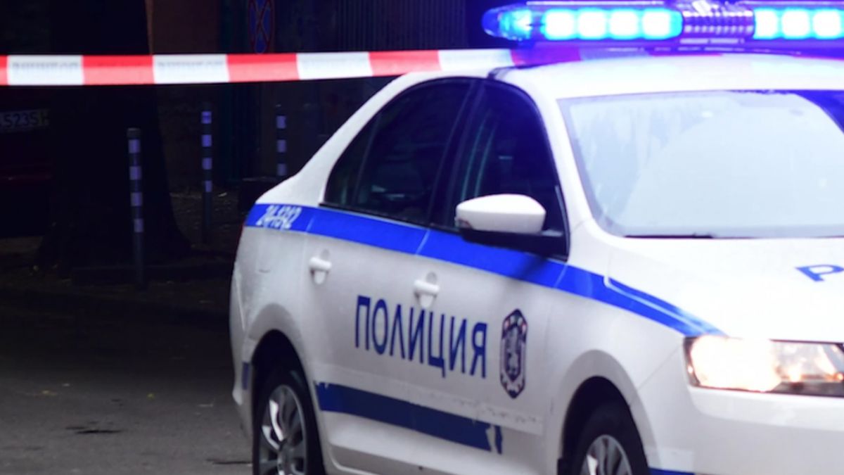 Дойде най-страшната вест за велосипедиста, пометен от автомобил в Старозагорско 