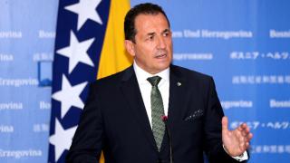 Бивш министър влиза в затвора заради злоупотреба с власт