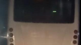 Водач на автобус на градския транспорт в Пловдив гази закона: Кара без...ВИДЕО