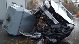 Зрелищна каскада с кола в Русе ВИДЕО