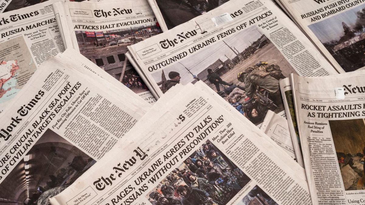 NYT: Дворцови скандали тресат Украйна докато Западът спира помощта за Киев 