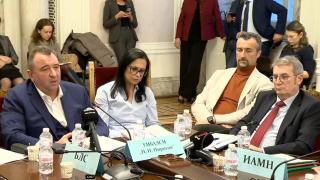 Обрат с отстраняването на шефа на "Пирогов", Димитров с контраатака по Хинков