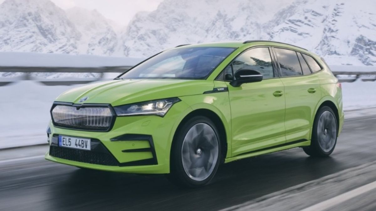 Skoda представи "събрат" на Volkswagen ID.4 със запас от пробег 570 км СНИМКИ