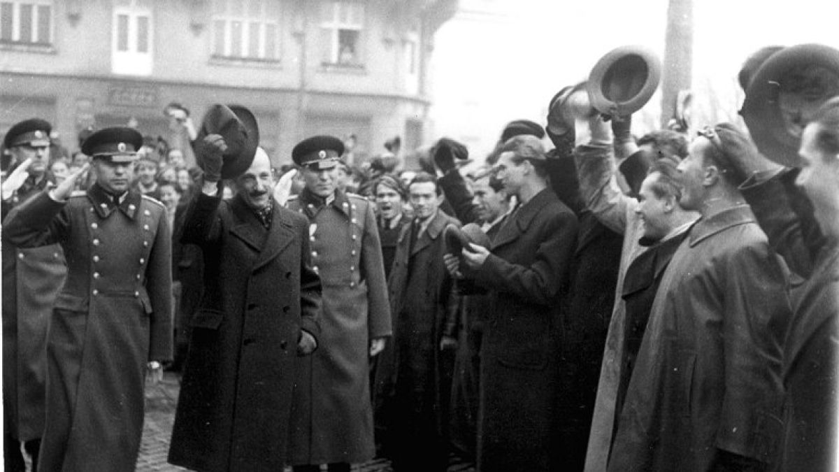 Как се отбелязва Студентският празник по царско и по комунистическо време