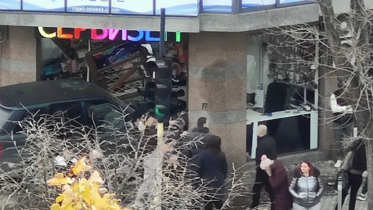 Вижте какво безумие сътвори шофьор на джип, който щеше да убие колега във Варна СНИМКИ