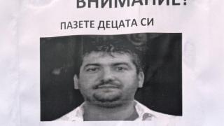 Пловдивчани алармират: Строителен предприемач примамва момичета в БМВ, блудства с тях!