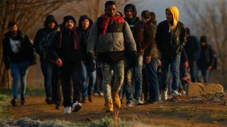 Каналджиите наточиха секирата