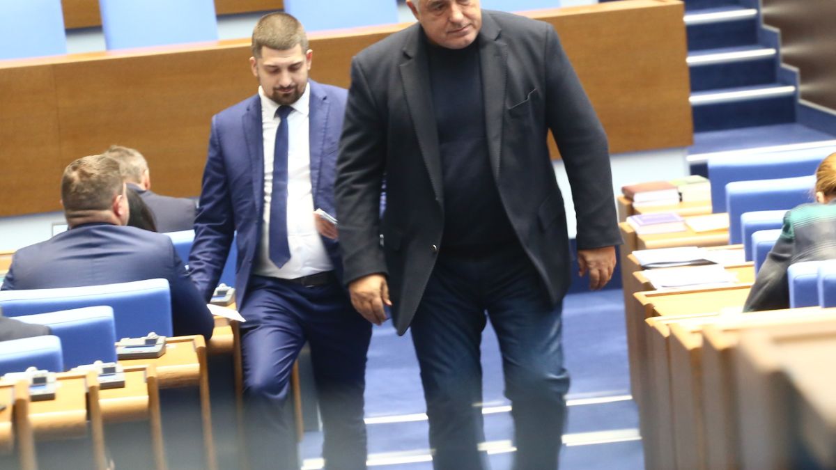 След предложение на Пеевски и Борисов: Депутатите с ключово решение!