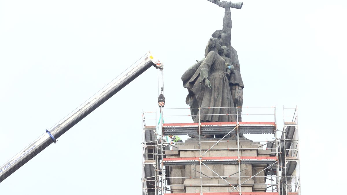 Архитект за Паметника на съветската армия: Тази язва трябва да изчезне!