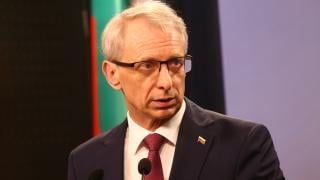 Денков се похвали пред Франс24 за огромен напредък, разказа за исторически момент