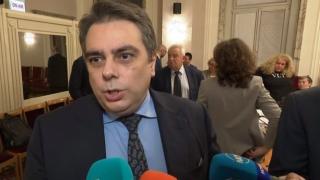Депутатите с ключови корекции в бюджета, Асен Василев каза откъде ще дойдат парите 