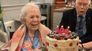101-годишна кралица на красотата посочи какво й е помогнало за дългия и щастлив живот