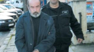Потресаващо! Полиция спря погребение на свещеник в Пиринско, след като близките му откриха...
