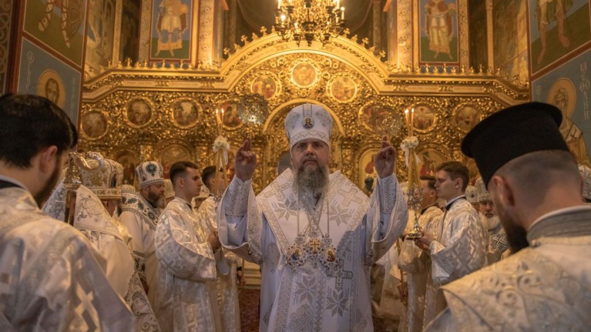 И украинците като нас - вече празнуват Коледа на 25-и декември