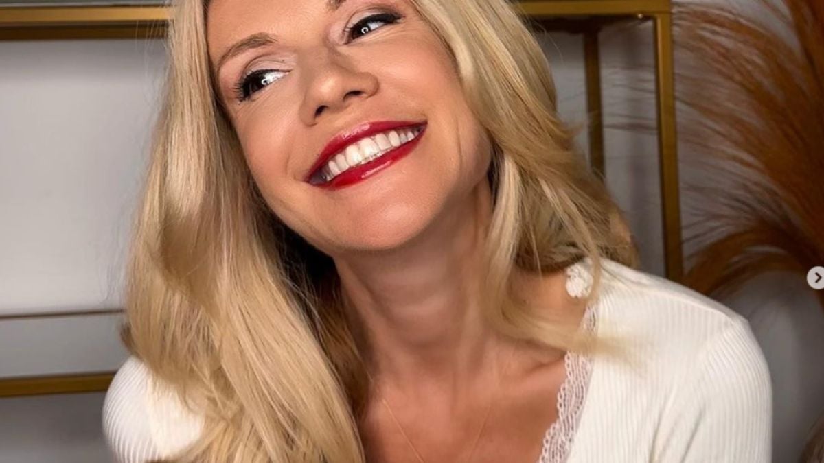 Мария Игнатова би шута на Нойзи и се разголи СНИМКА 18+