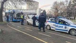 Кошмар на възлово кръстовище в Бургас СНИМКИ 