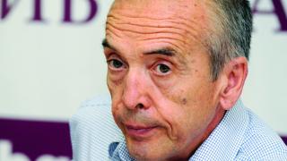 Доц. Мангъров шокира: Защо не се ваксинирате, тази епидемия е заради вас