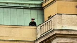 Малко преди да оплиска университета с кръв, касапинът от Прага... 