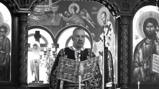 Пророчески думи на отец Боян Саръев в последната му проповед ВИДЕО