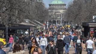 Бавно изчезваме! България пак оглави най-черната статистика в ЕС 