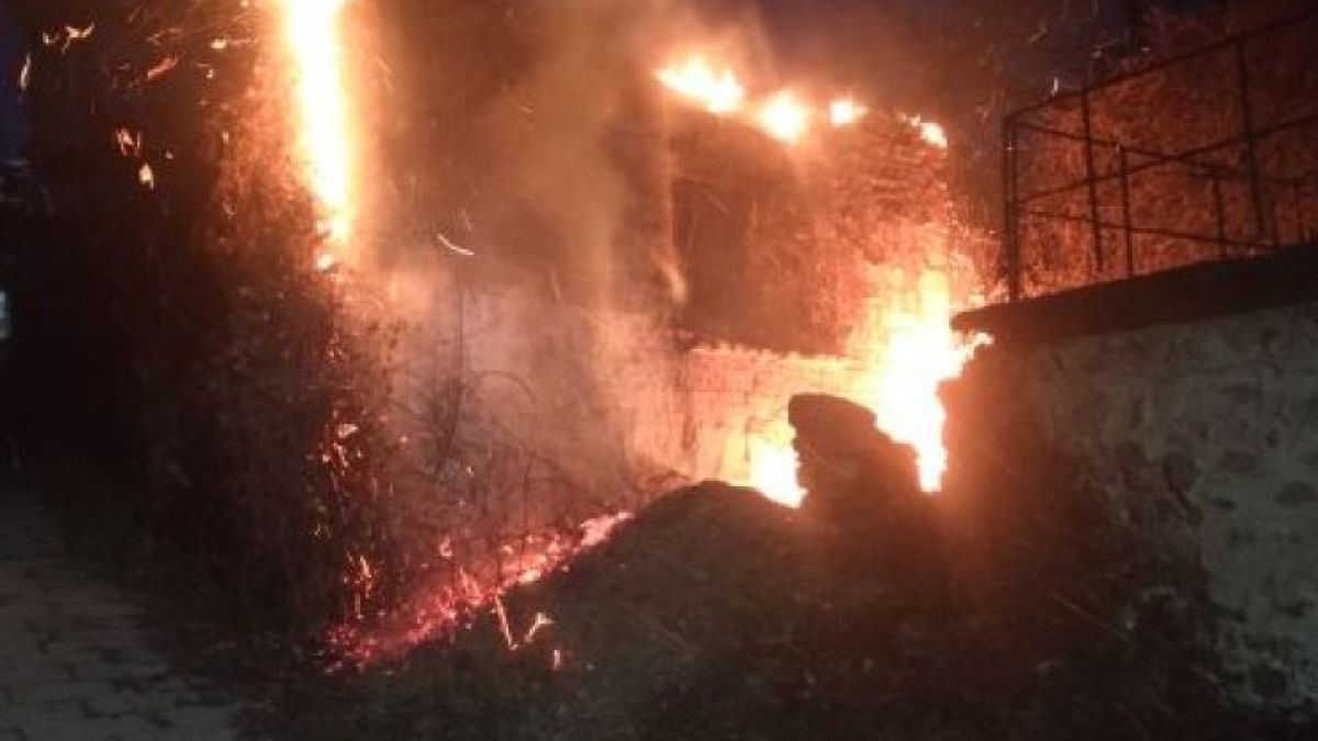 Деца запалиха пиратки в Перущица, последва нещо страшно