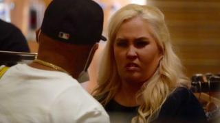 Мама Джун угои щерка си с тайна рецепта после доведе педофил в дома си и последва кошмар