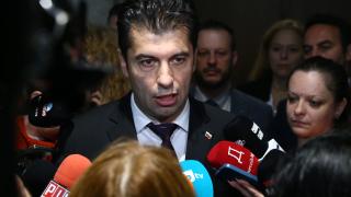 КЗК скочи на Петков заради „United Group“ и „Булсатком“