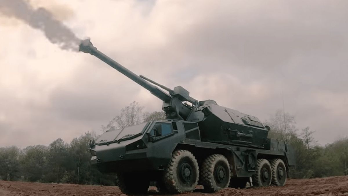 Доставиха на Украйна модернизирани САУ Dana-M2, ето какви са им характеристиките ВИДЕО