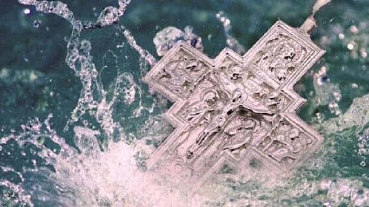 Над 20 страхотни имена черпят днес, спазват се древни традиции
