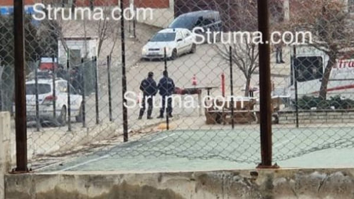 Смразяващи разкрития за трупа с обезобразено лице на стадиона в Симитли  