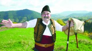 Гайдата му и днес разцепва пространството