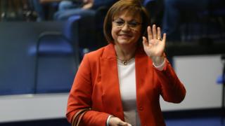 Корнелия Нинова поздрави проф. Пантев по повод 85-ия му рожден ден