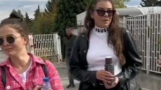Отговор на красива българка на елементарен въпрос взриви мрежата: Как не е мъртва?!
