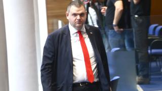 Пеевски: Тъмнината ще свърши, ще има светлина!