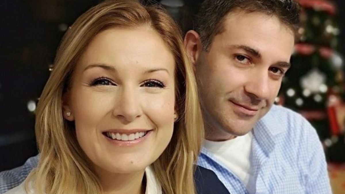 Маданска и Венелин Петков се хванаха за гушите, съдят се до дупка за... 