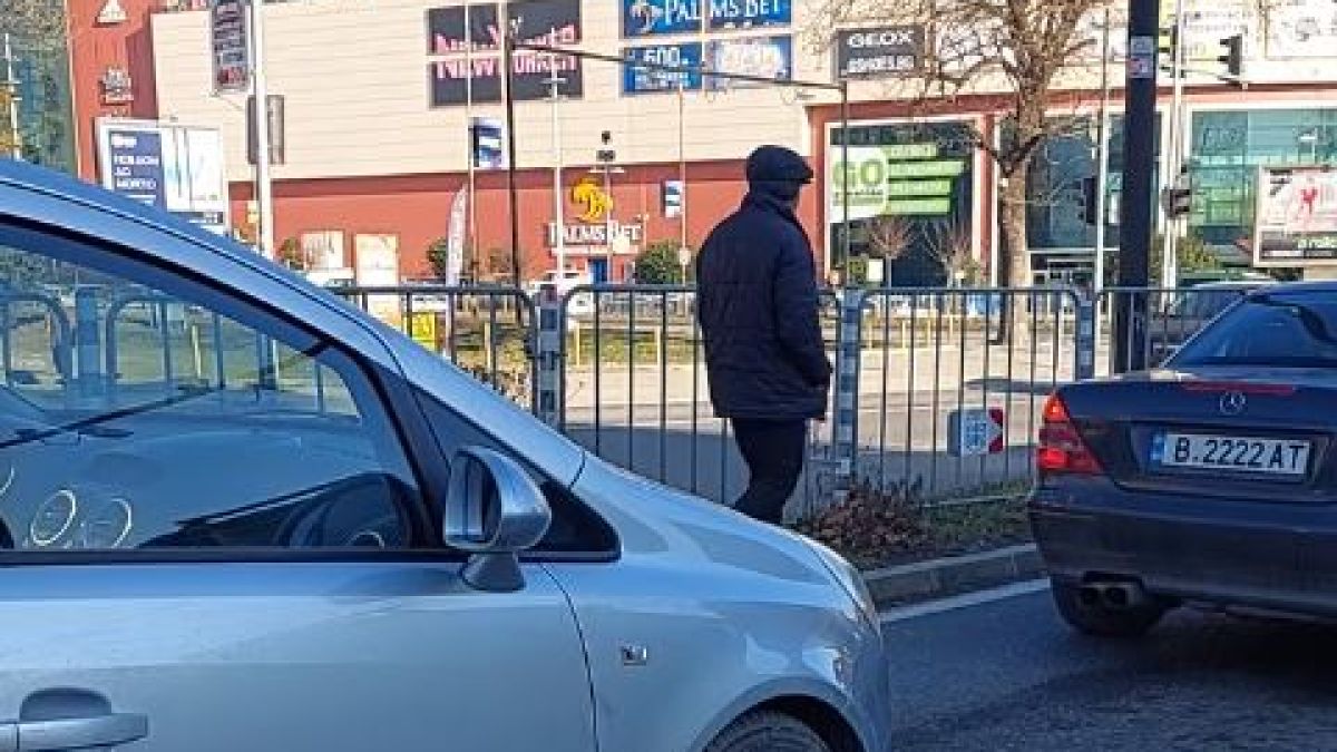 Помните ли просяка на Динко, ето какво се случва в момента с измамника
