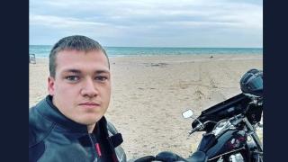 Мистерия! Александър излезе от варненска дискотека без яке и телефон и изчезна 