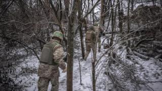 Украйна свали картите пред El Mundo, строи своя "линия Мажино"