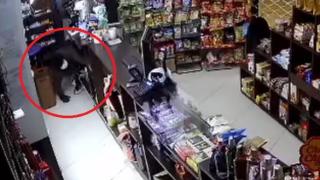 Мъж се промъкна в магазин в столичния кв. „Връбница“ 2 и стана за резил ВИДЕО