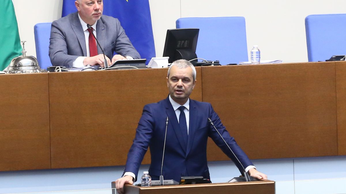 Грозен сеир в НС заради погребение, рускиня и секретна информация БЛИЦ TV