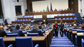 „Алфа Рисърч“ и „Тренд“ потвърдиха бомбата за „Величие“