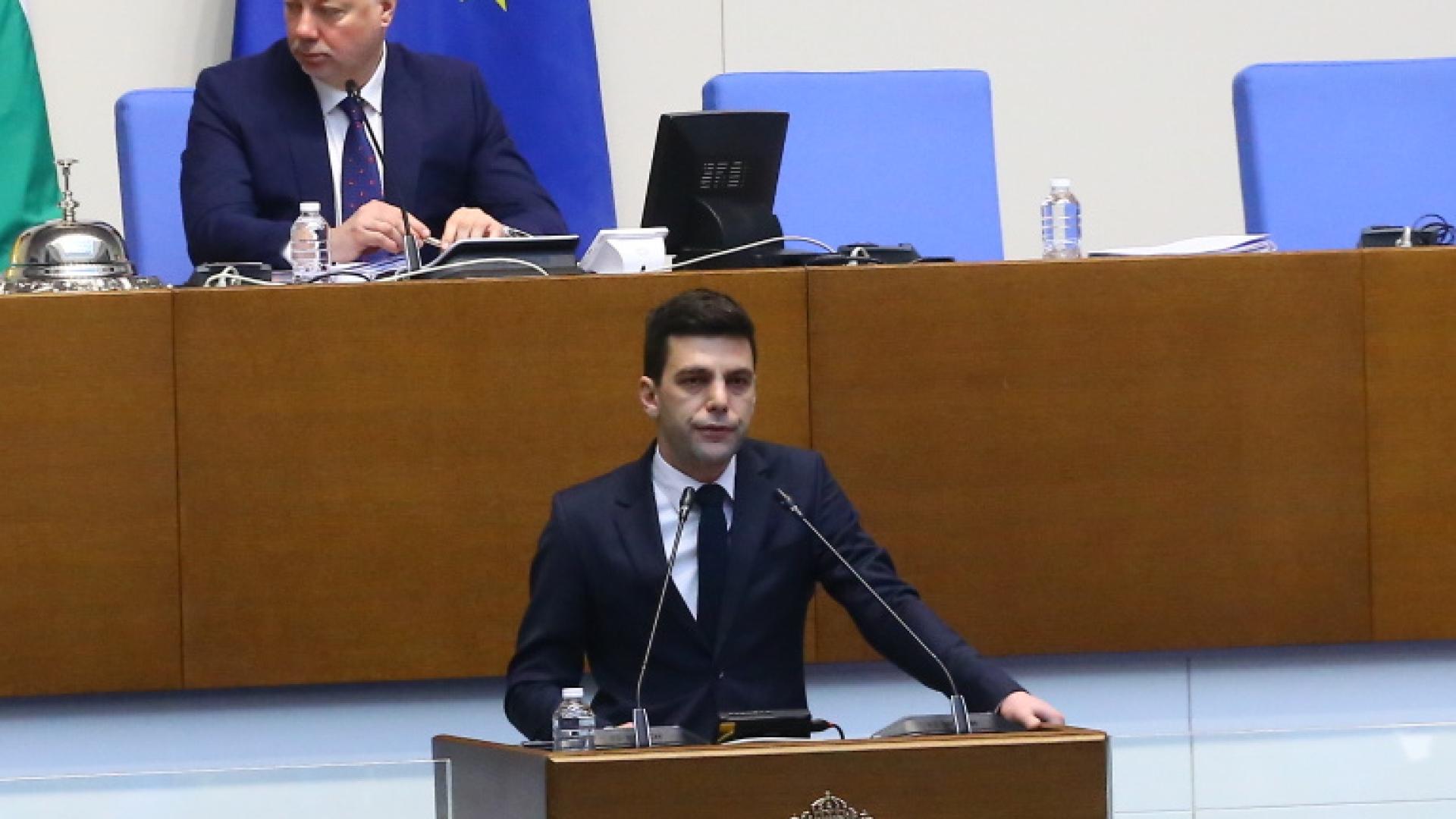 ЕП решава съдбата на Никола Минчев