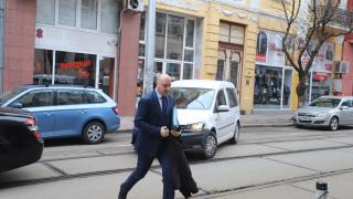 Патрон и кръст от клонки: Сарафов със зловещи новини за прокурори и Нотариуса ВИДЕО