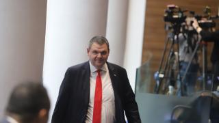 Пеевски: Всички да се успокоят! Външно министерство е на България и може да бъде само на България ВИДЕО
