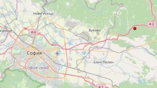 Силно бучене, кучешки лай и после тресна: Страшни подробности за труса в Пловдивско КАРТИ